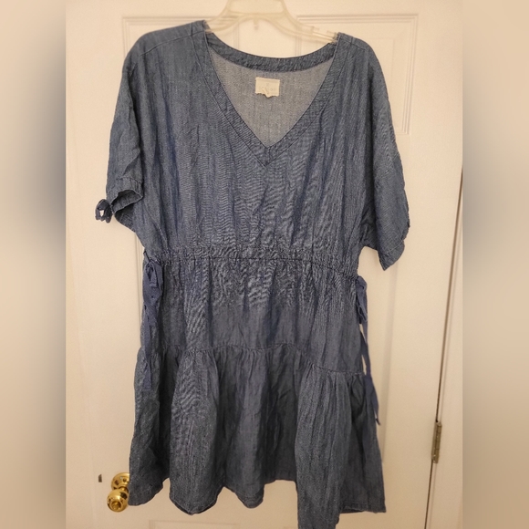 Caslon/Nordstrom Jean dress. Short sleeve and sinched waist. Large. - Picture 2 of 3